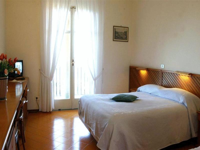 Hotel Villa Pina Antico Francischiello 马萨鲁布朗斯 外观 照片